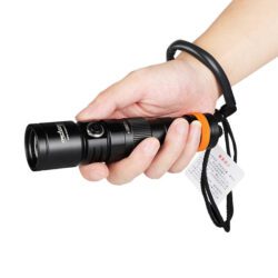 Orcatorch DC710 oplaadbare duiklamp met usb 3000lm - Afbeelding 2
